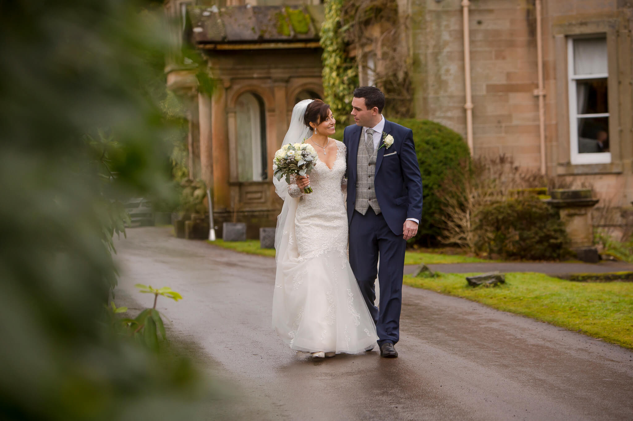 wedding-photographer-auchen-castle-scotland-stanbury-photography