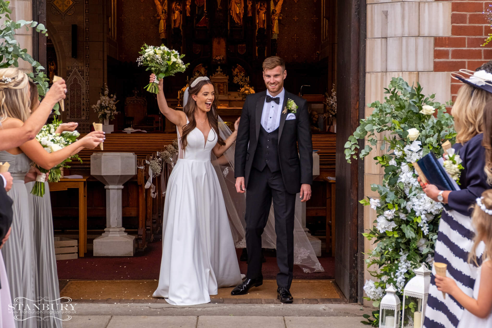 manchester-bride-and-groom-stanbury-photography